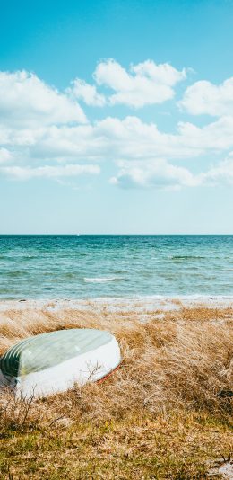 [2436x1125]海岸 海水 蓝天白云 苹果手机壁纸图片