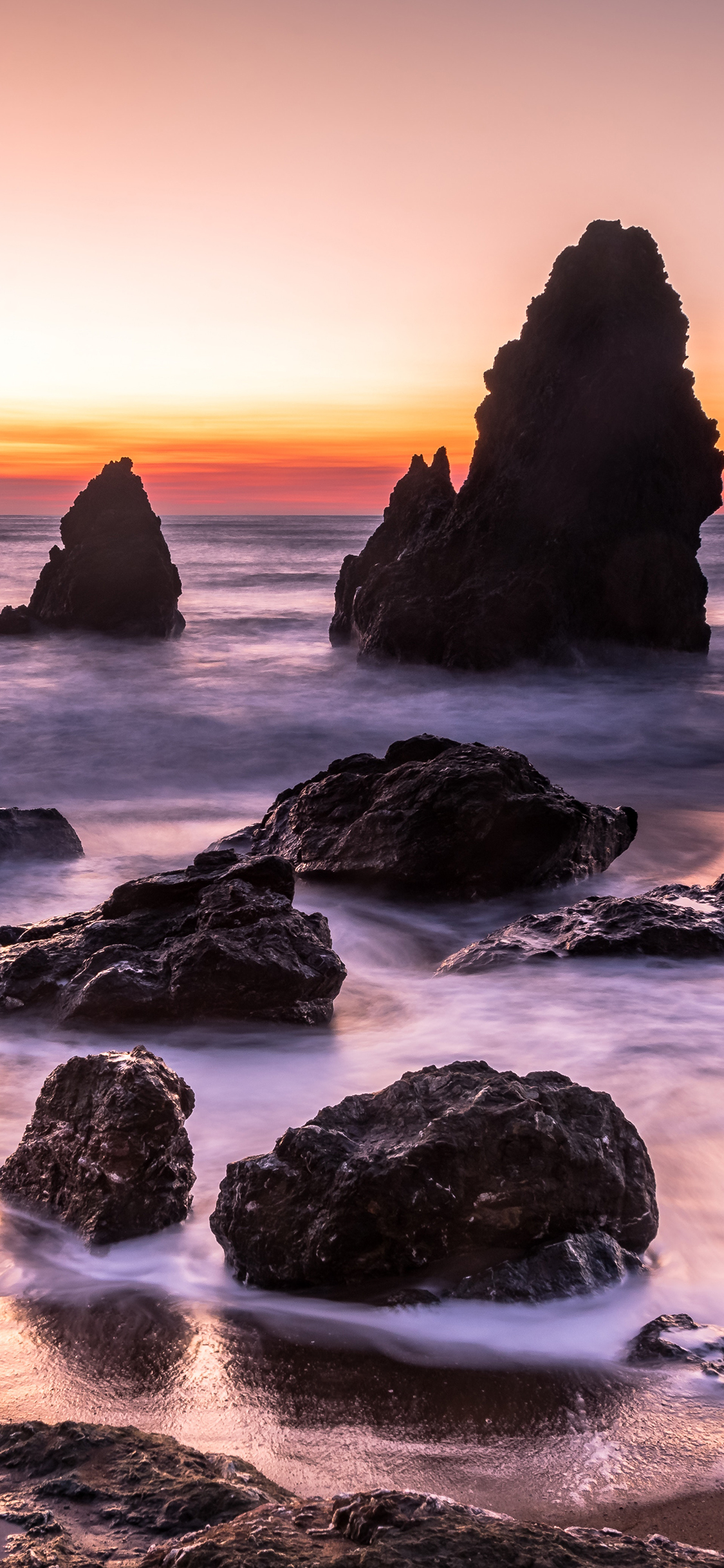[2436×1125]海岸 海边 礁石 潮汐 苹果手机壁纸图片