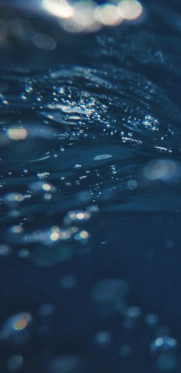 [2436x1125]海水 水下 流动 摄影 苹果手机壁纸图片