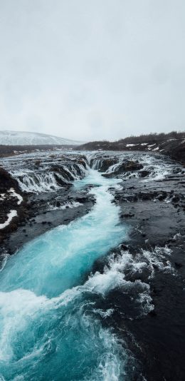 [2436x1125]海水 汇集 山峰 岩石 苹果手机壁纸图片