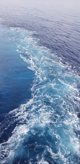 [2436x1125]海浪 大海 海水 渐变 海洋 苹果手机壁纸图片