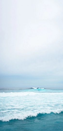 [2436x1125]海浪 大海 海滩 蓝色 天空 唯美 苹果手机壁纸图片