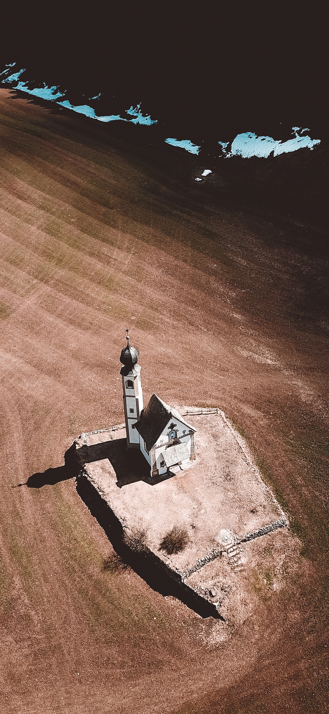 [2436×1125]海滩 建筑 教堂 信仰 苹果手机壁纸图片