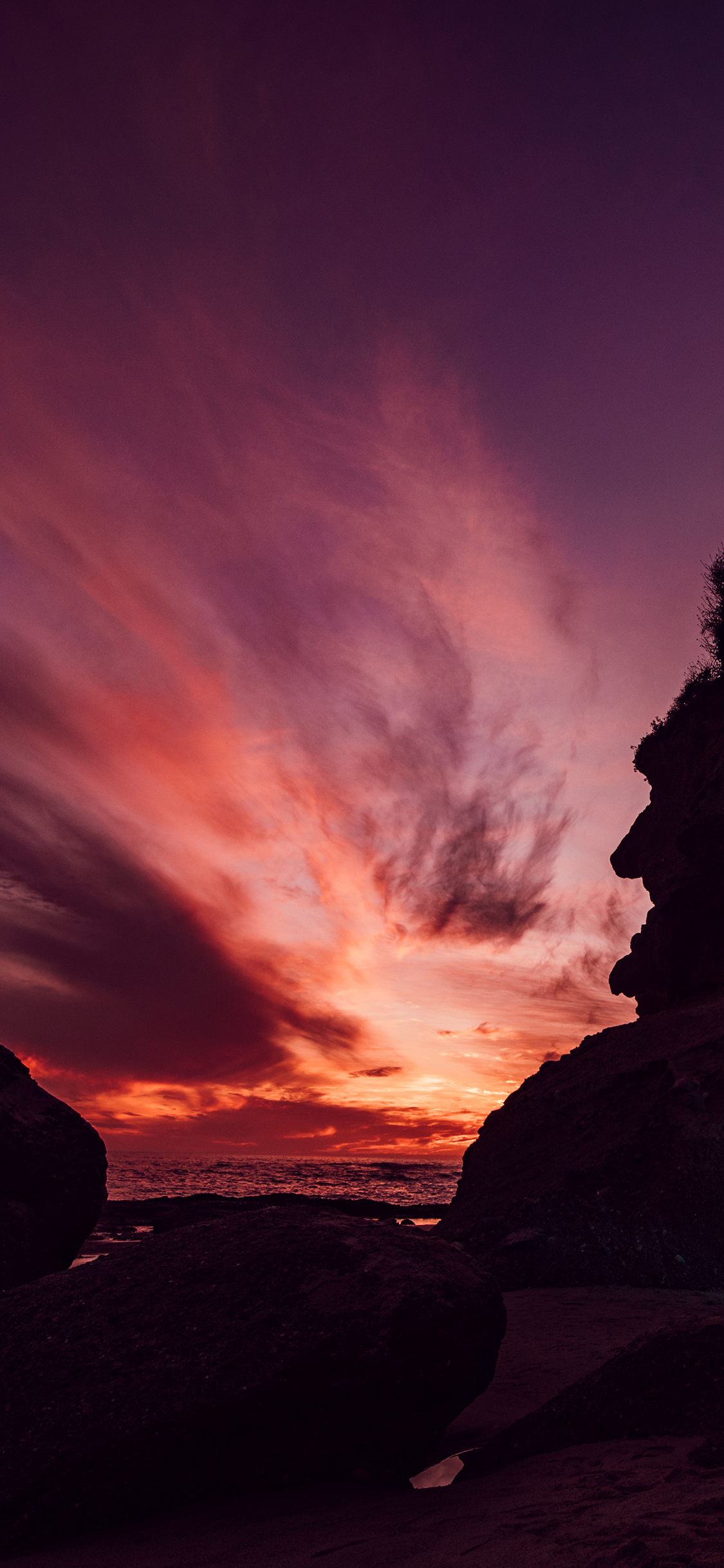 [2436×1125]海滩 晚霞 红云 唯美 苹果手机壁纸图片