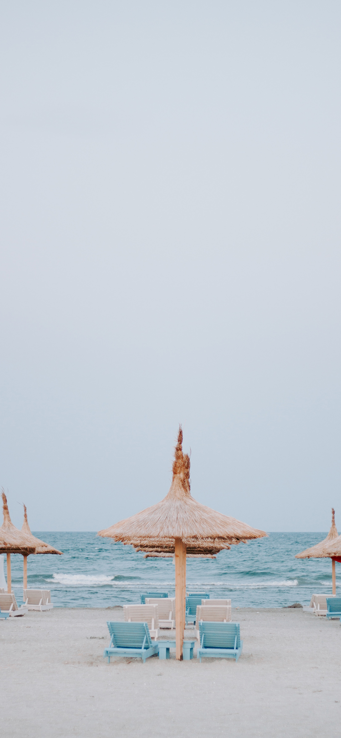 [2436×1125]海边 遮阳伞 度假 沙滩椅