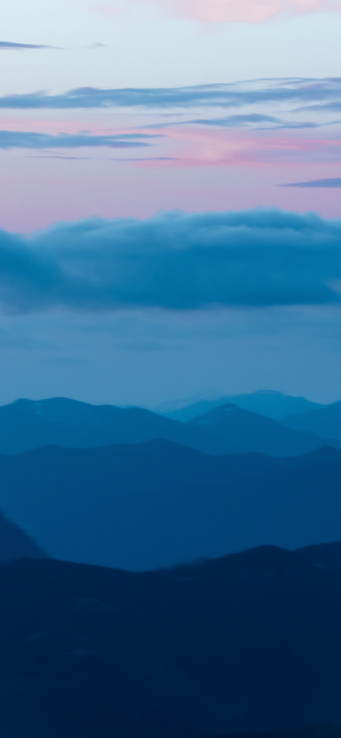 [2436×1125]渐变 群山 云彩 云层 自然 苹果手机壁纸图片