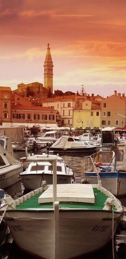 [2436x1125]渔船港口 夕阳 渔船 快艇 苹果手机壁纸图片