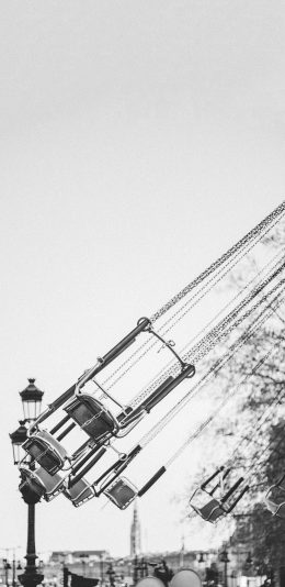 [2436x1125]游乐园 设施 旋转飞椅 黑白 苹果手机壁纸图片