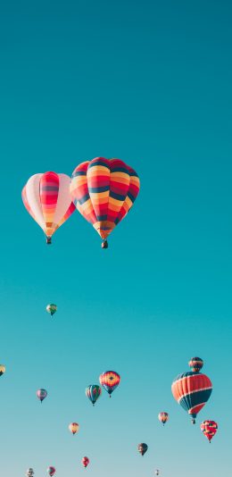 [2436x1125]热气球 色彩 蓝天 飞 天空 苹果手机壁纸图片