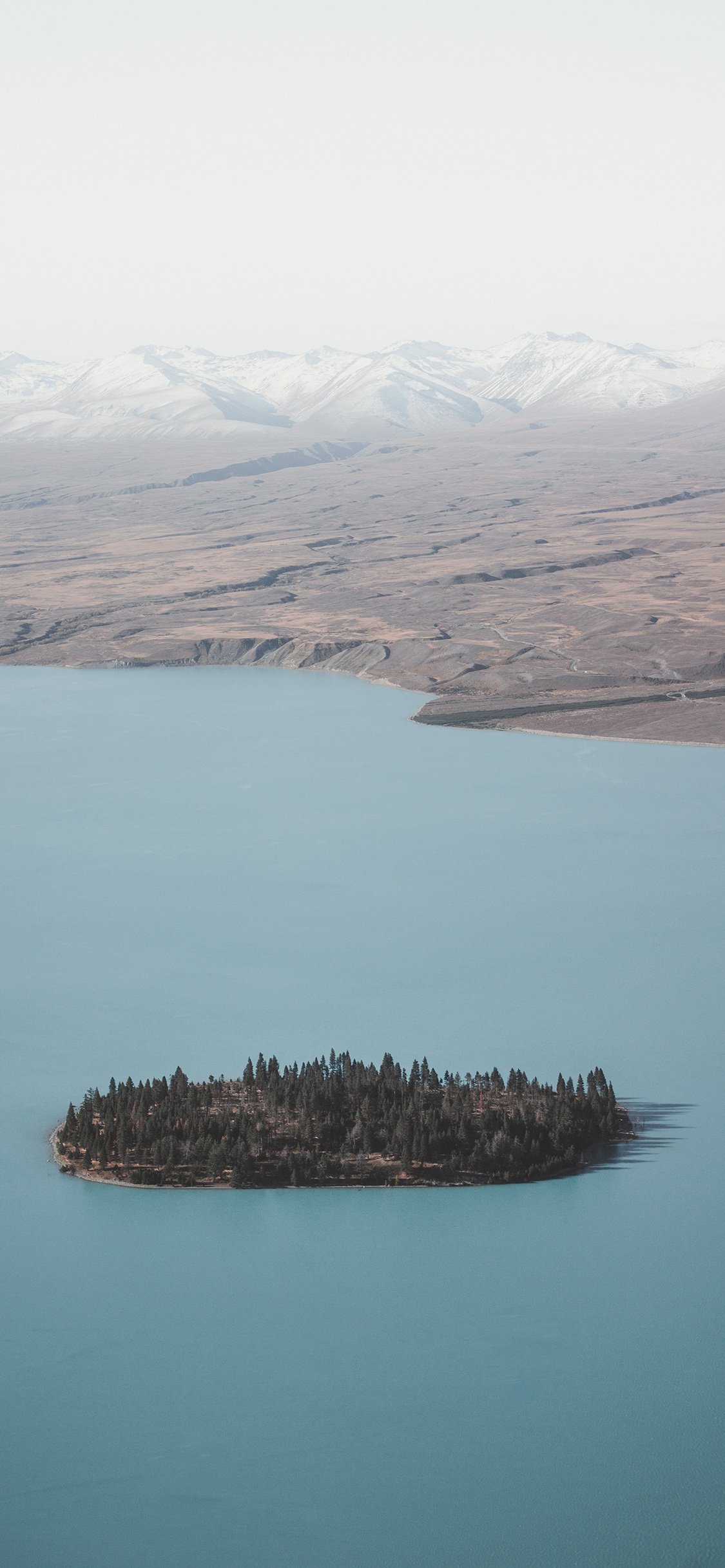 [2436×1125]航拍 大海 小岛 自然 苹果手机壁纸图片
