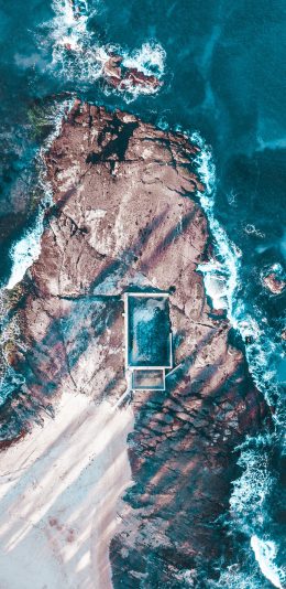 [2436x1125]航拍 大海 浪花 翻涌 海景 苹果手机壁纸图片