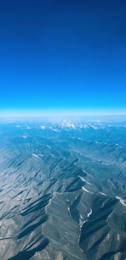 [2436x1125]航拍 山峰 交错 壮观 美景 苹果手机壁纸图片