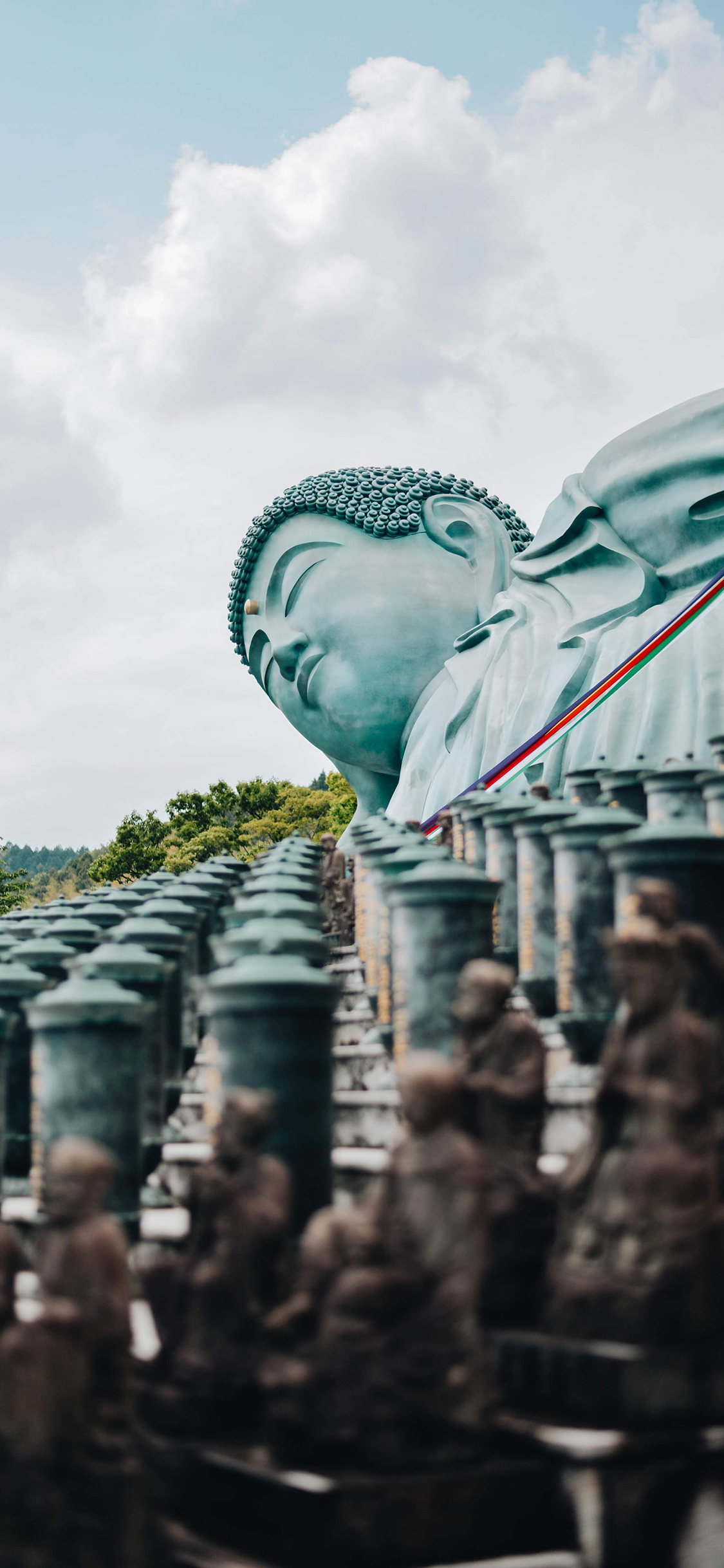 [2436×1125]蓝天 大佛 石像 信仰 苹果手机壁纸图片