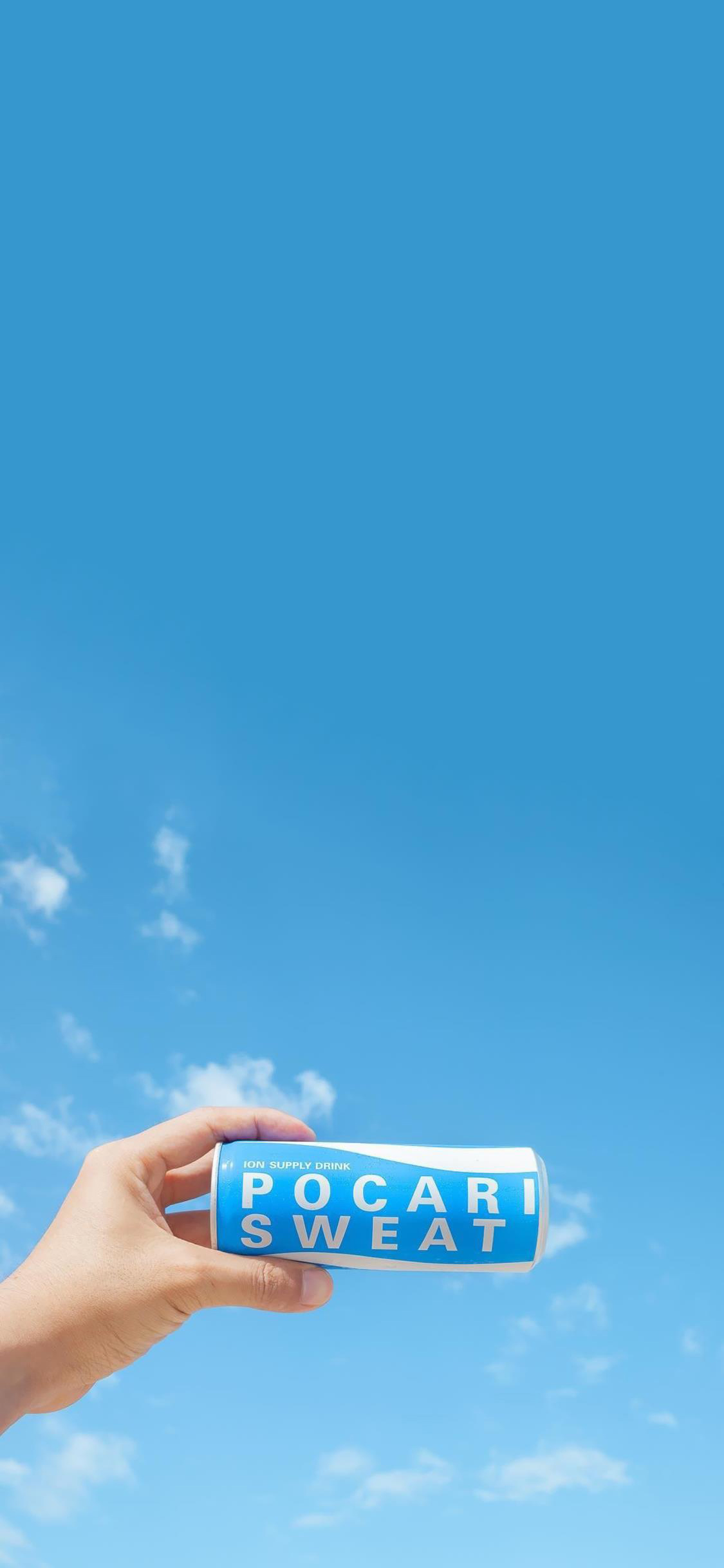[2436×1125]蓝天 白云 饮品 POCARI SWEAT 苹果手机壁纸图片