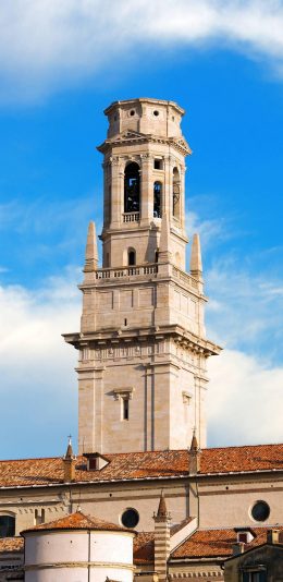 [2436x1125]蓝天白云 建筑 异域风情 城楼 苹果手机壁纸图片