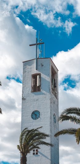 [2436x1125]蓝天白云 教堂 十字架 时钟 苹果手机壁纸图片
