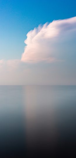 [2436x1125]蓝天白云 湖泊 映射 唯美 苹果手机壁纸图片