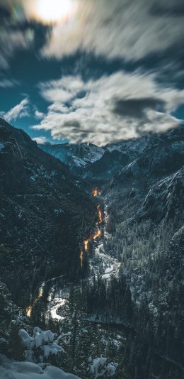 [2436x1125]蓝天白云 郊外 山峰 壮观 自然美景 苹果手机壁纸图片