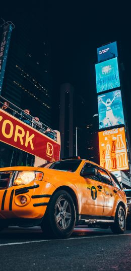[2436x1125]街景 街道 出租车 黄色 苹果手机壁纸图片