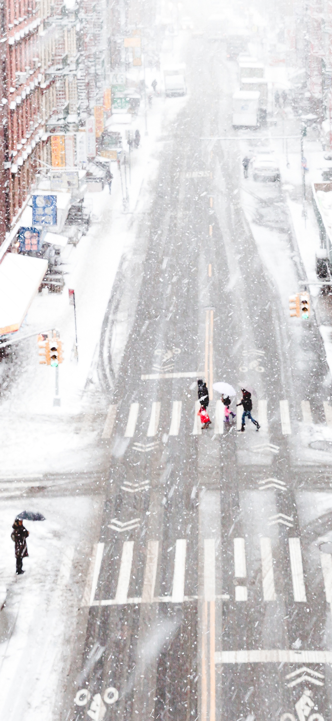 [2436×1125]街景 雪季 建筑 房屋 苹果手机壁纸图片