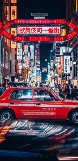 [2436x1125]街道 的士 彩灯 夜晚 一番街 苹果手机壁纸图片