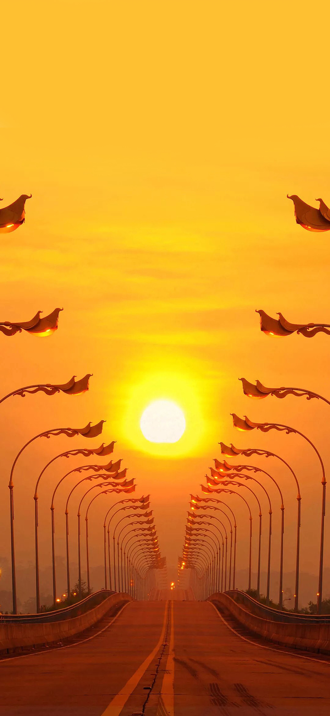 [2436×1125]路灯 夕阳 道路 天空 苹果手机壁纸图片