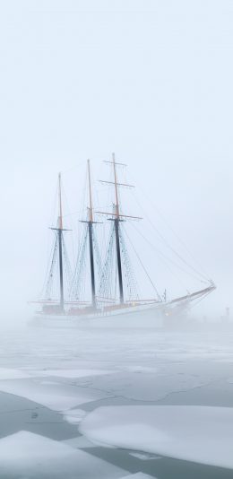 [2436x1125]轮船 冰面 雾气 朦胧 零度 苹果手机壁纸图片