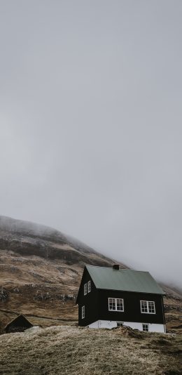[2436x1125]郊外 山峰 小屋 苹果手机壁纸图片