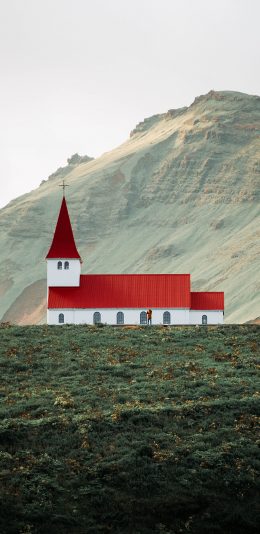 [2436x1125]郊外 山峰 建筑 教堂 苹果手机壁纸图片