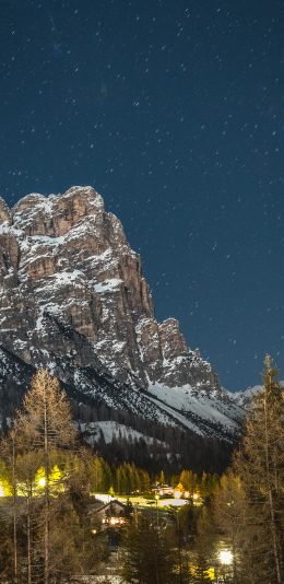 [2436x1125]郊外 自然 山峰 夜景 苹果手机壁纸图片