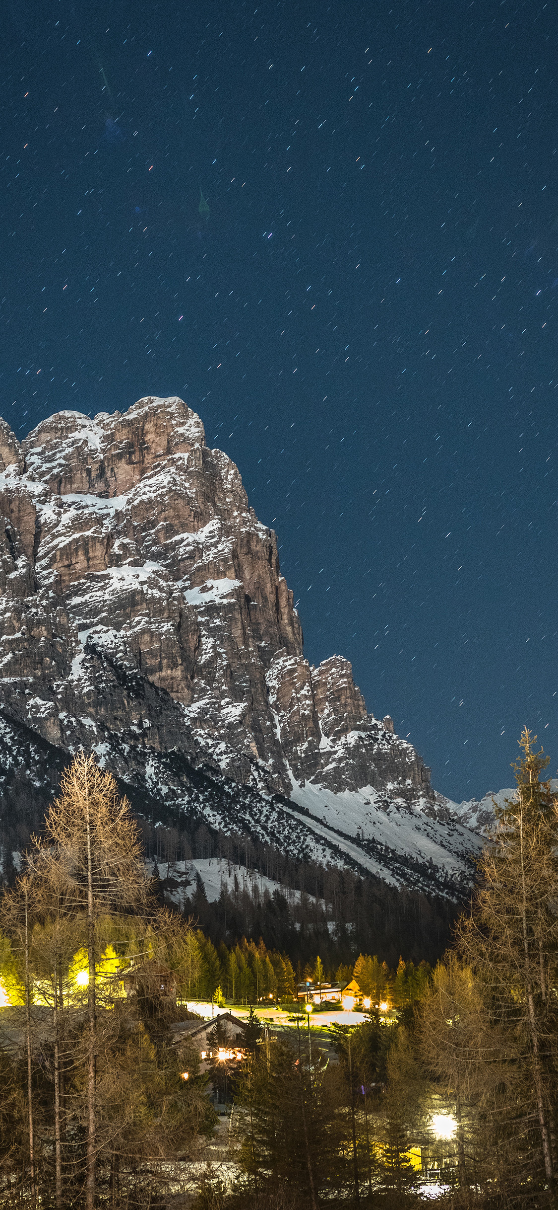 [2436×1125]郊外 自然 山峰 夜景 苹果手机壁纸图片