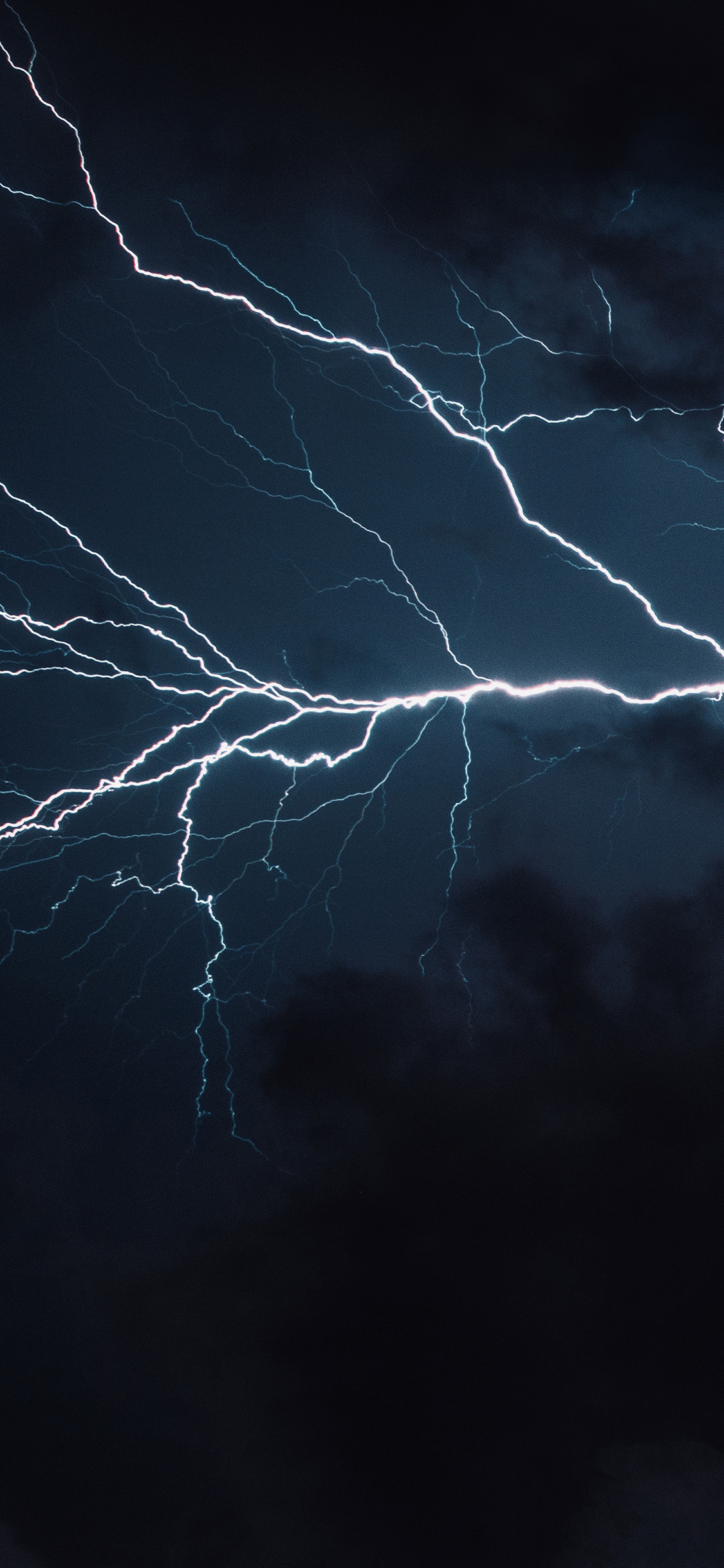 [2436×1125]闪电 天气 黑夜 气象 苹果手机壁纸图片