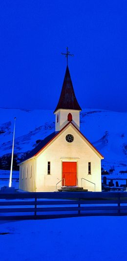[2436x1125]雪地 建筑 教堂 信仰 苹果手机壁纸图片