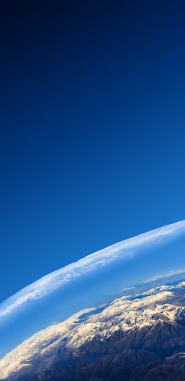 [2436x1125]雪山 平流层 大气层 蓝色 天空 苹果手机壁纸图片