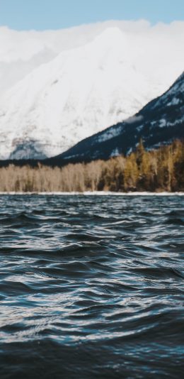 [2436x1125]雪山 树木 大海 海景 苹果手机壁纸图片