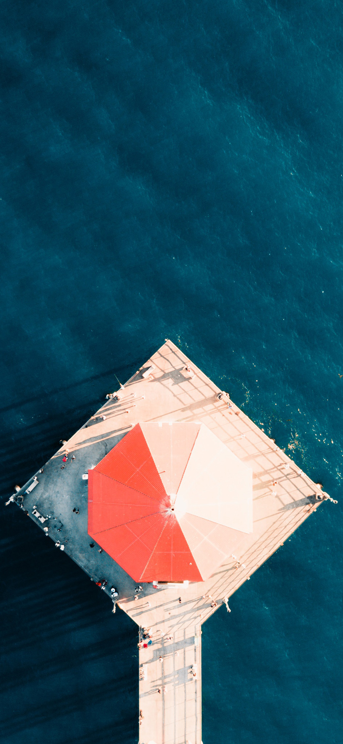 [2436×1125]露台 大海 海洋 观景台 苹果手机壁纸图片