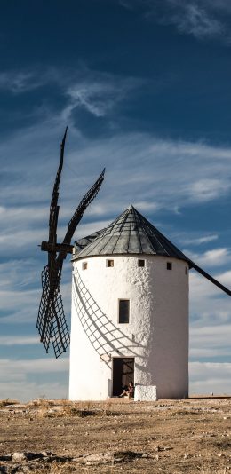 [2436x1125]风车 小房 蓝天白云 苹果手机壁纸图片