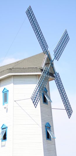 [2436x1125]风车 小房子 蓝色 建筑 苹果手机壁纸图片