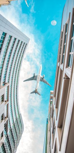 [2436x1125]飞机 房屋 建筑 天空 月亮 苹果手机壁纸图片