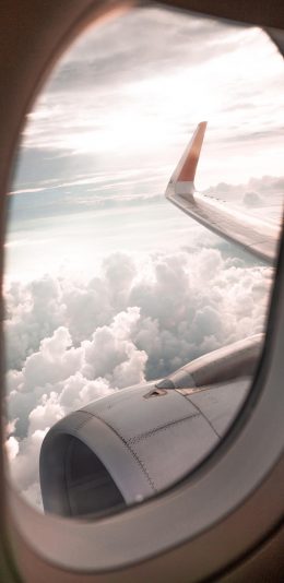 [2436x1125]飞机 机翼 飞行 云端 太空 苹果手机壁纸图片