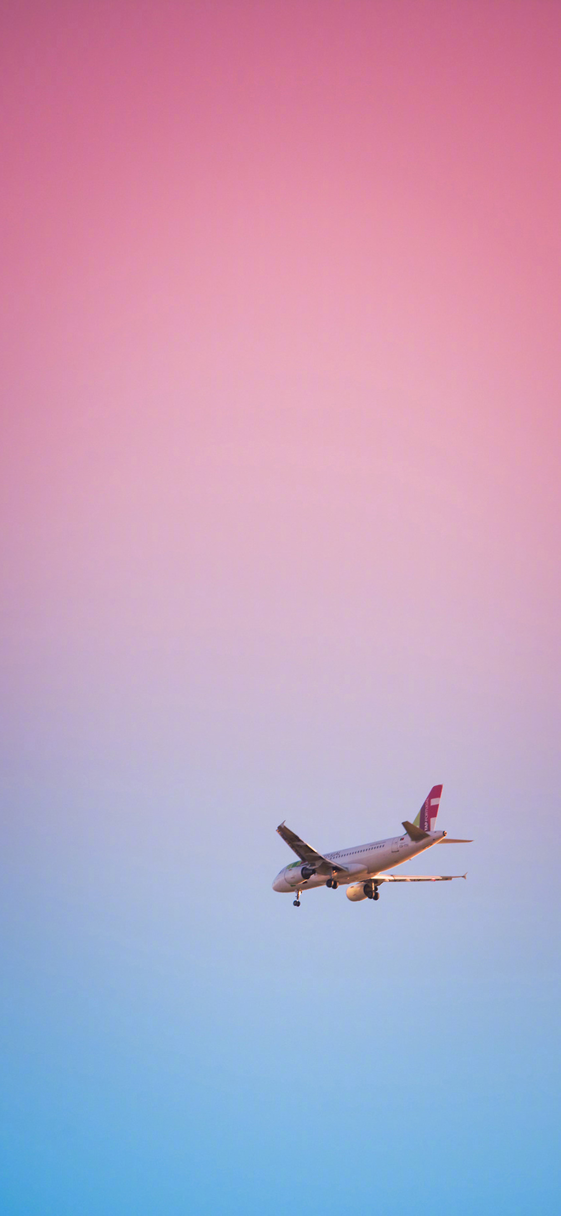 [2436×1125]飞机 渐变 天空 飞行 航空 苹果手机壁纸图片