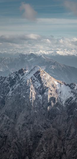 [2436x1125]高山峻岭 雪顶 远眺 云层 苹果手机壁纸图片