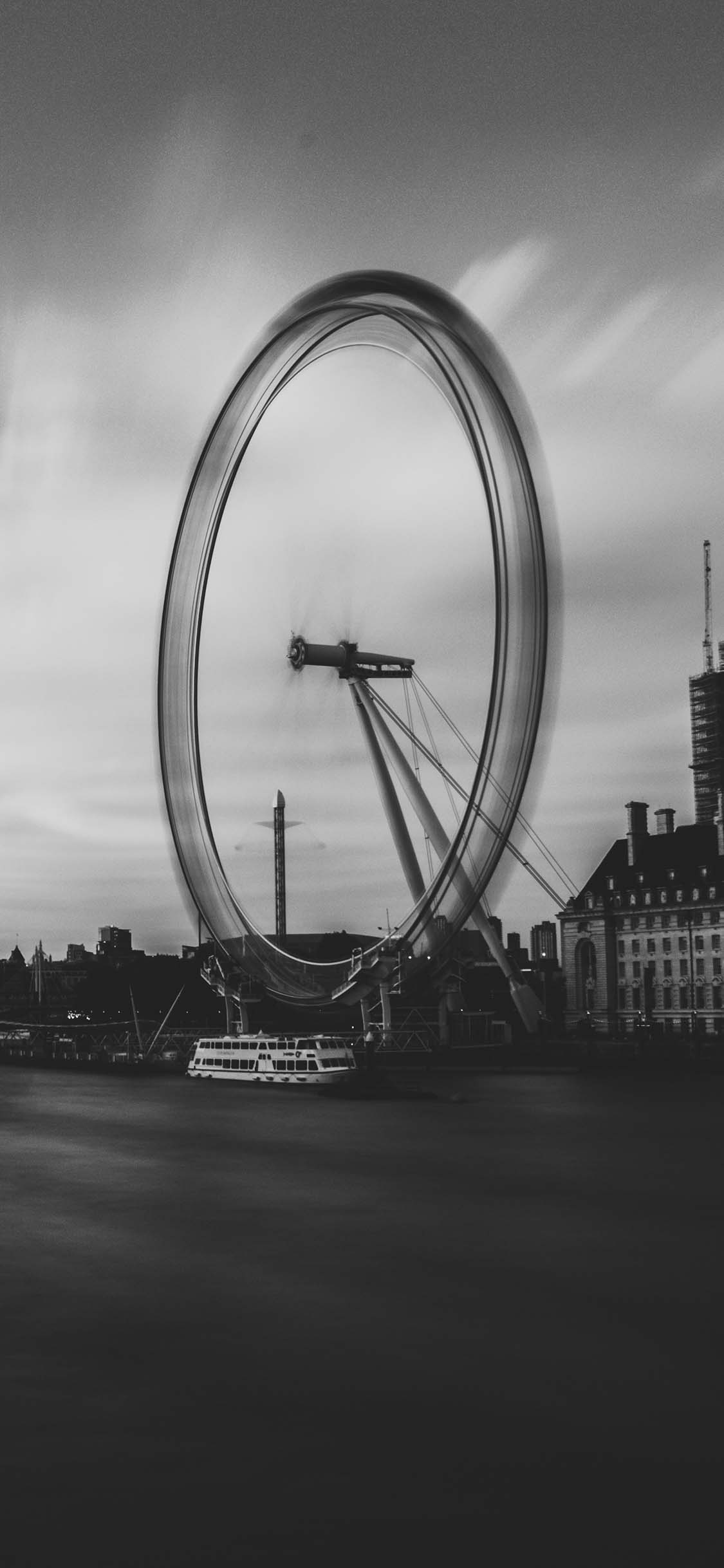 [2436×1125]黑白 风轮 船舶 建筑 苹果手机壁纸图片